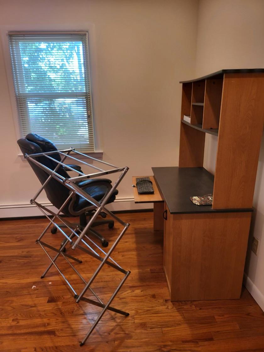 DESK REMOVAL SERVICES NEAR ME IN ANNA MARIA FL