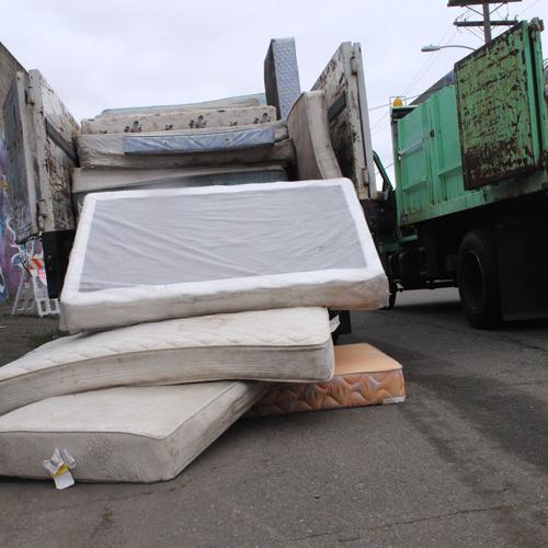Mattress Removal & Disposal Near Me In Bradenton FL | Old Mattress Disposal | Same Day Mattress Disposal | Get Rid Of Mattress | Mattress Trash Pick Up