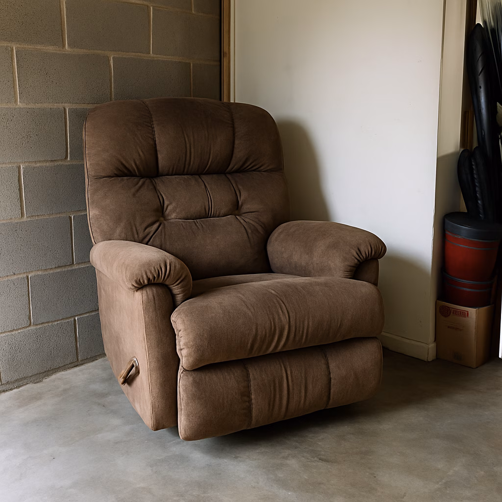 RECLINER REMOVAL NEAR ME BROOKHAVEN GA | OLD RECLINER DISPOSAL| FURNITURE REMOVAL RECLINER | ECO-FRIENDLY RECLINER REMOVAL | SAME DAY RECLINER REMOVAL