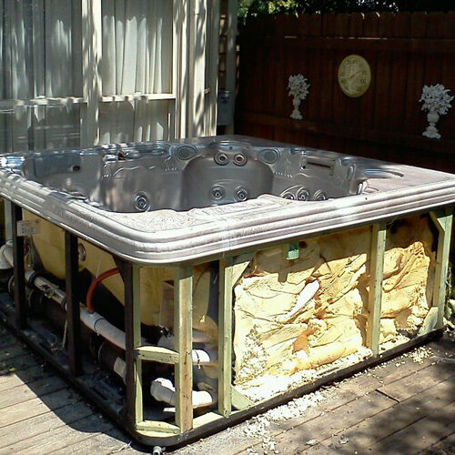 Hot Tub Removal Atlanta GA | Spa & Jacuzzi Disposal | Green Guys Junk Removal